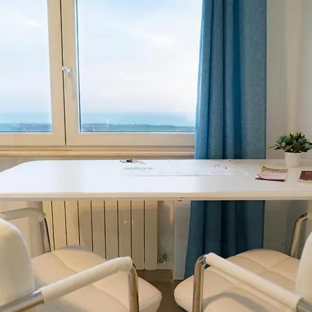 Pensión South Valley 4*