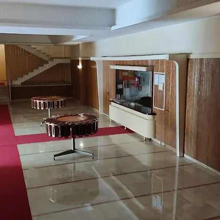 South Valley Pensión