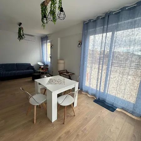 Pensión South Valley 4*